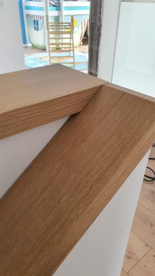 Holztreppe Geländer