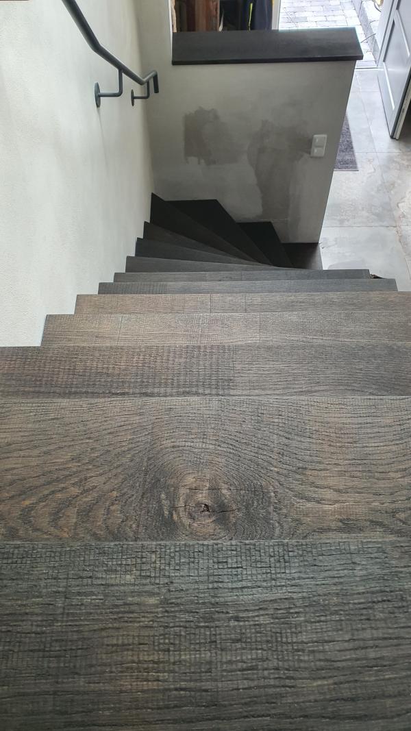 Holztreppe Schreinerei Reiff