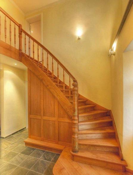 Restaurierte Treppe
